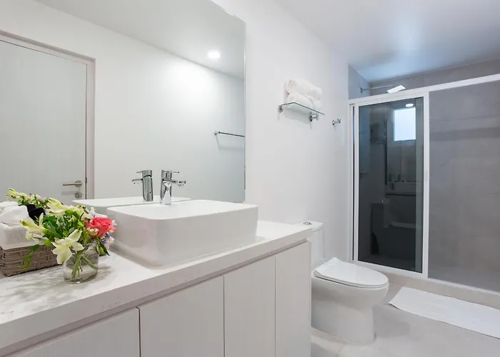Luxury 2br Walk To Marina And Medano Apartamento Cabo San Lucas